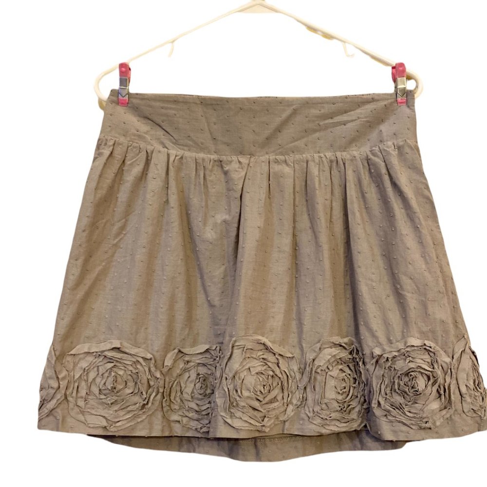 Stoosh Gray Mini Skirt with Raised Flowers